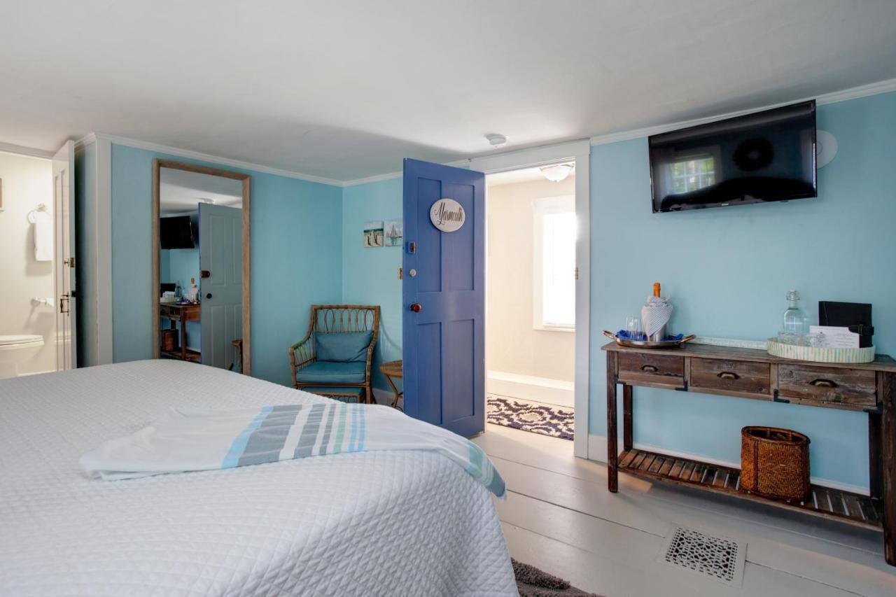 Inn On Main Yarmouth Port エクステリア 写真